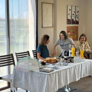 07f0f37b 3876 42ec 89a2 59fa1b52b259