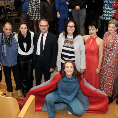  40 23 20221206 2036683889