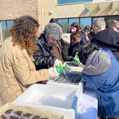  25 20220419 2040381228